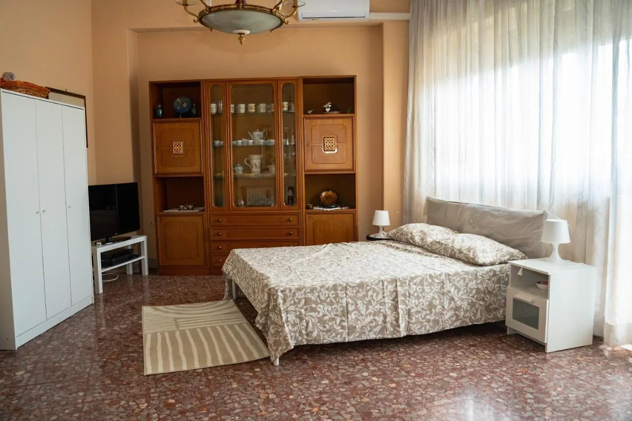 Da Nonna Tina Hotel Catania 0*,  Italy